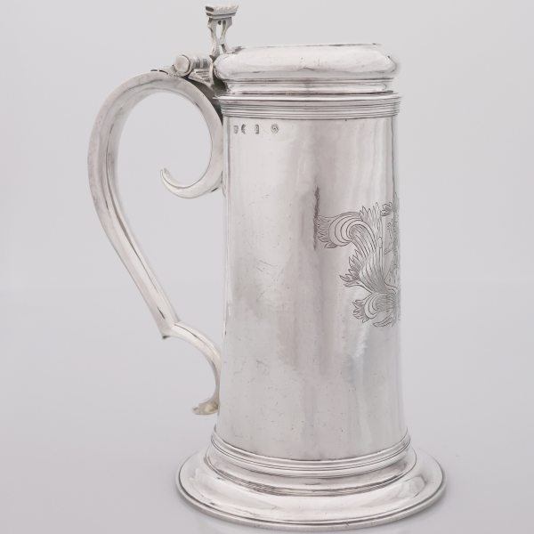 A Charles II sterling silver flagon, IB silversmith, London, 1680