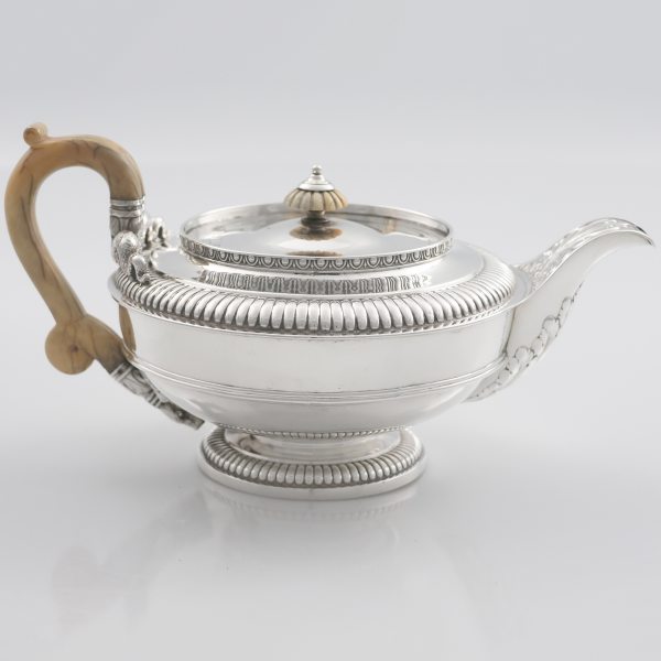 A George III sterling silver teapot, London, 1815