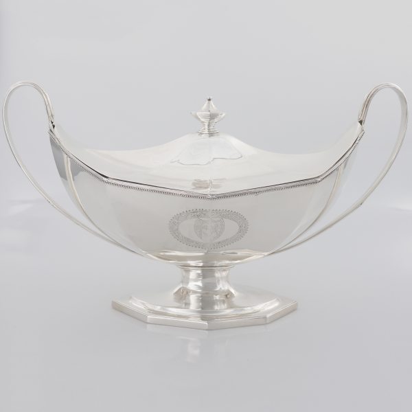 A George IV sterling silver tureen and cover, Henry Chawner, London, 1828